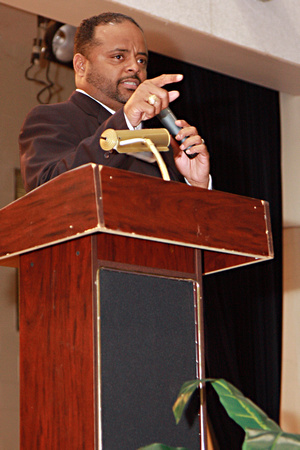 Roland S. Martin speaks at SUSLA- Sept. '08